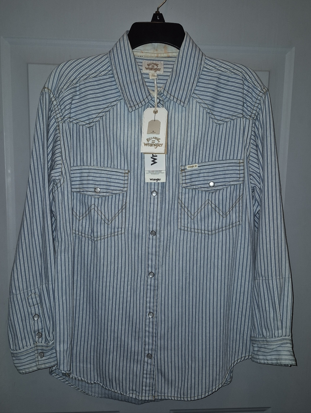 Wrangler X Billabong Light Blue Striped Pearl Snap Denim Shirt M - Picture 2 of 12